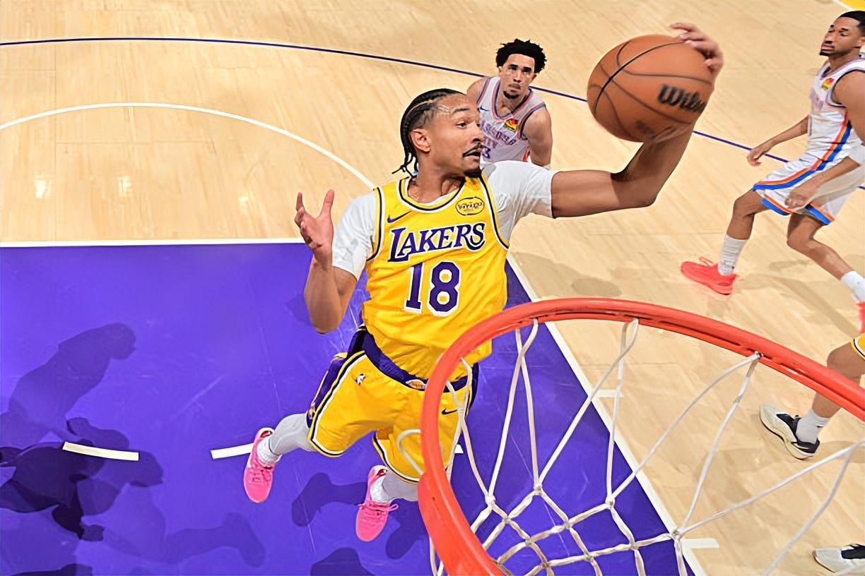 登录入口-唯一正负值不是负数的球员！湖人后场新星的表现突然有所好转？